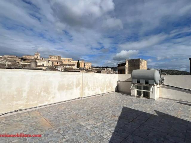 Villa Indipendente in vendita a Modica Alta, Marina Di Modica