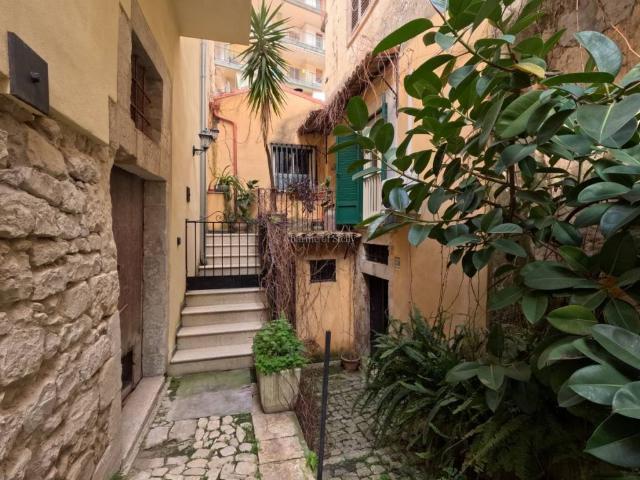 Villa Indipendente in vendita a Modica Alta, Marina Di Modica