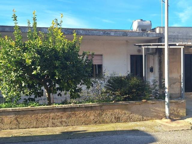 Villa Indipendente in vendita a Marina Di Modica, Sicilia