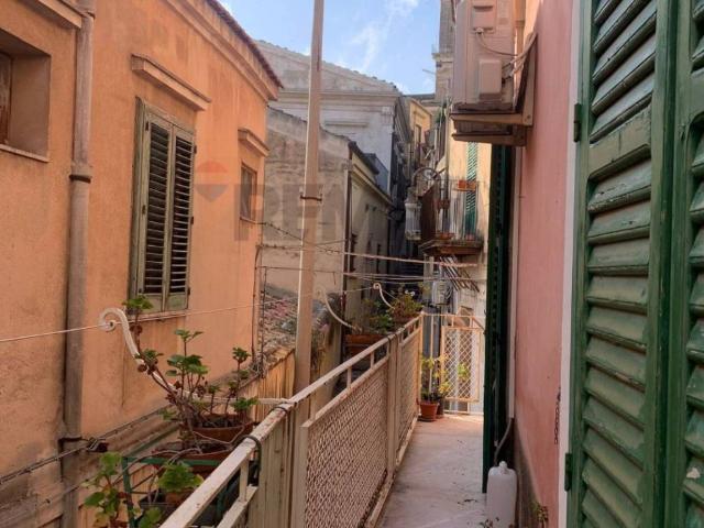 Villa Indipendente in vendita a Modica Alta, Marina Di Modica