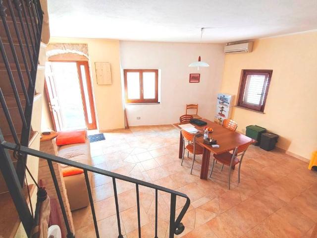 Villa Indipendente in vendita a Modolo, Sardigna/Sardegna