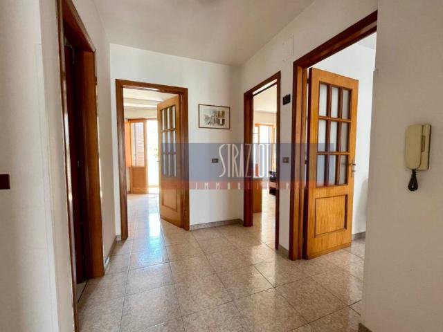 Villa Indipendente in vendita a Piscina dei preti, Modugno
