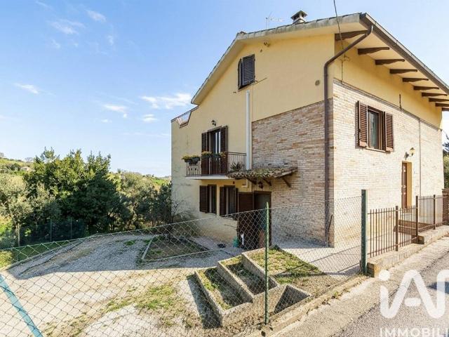 Villa Indipendente in vendita a Marche, Macerata