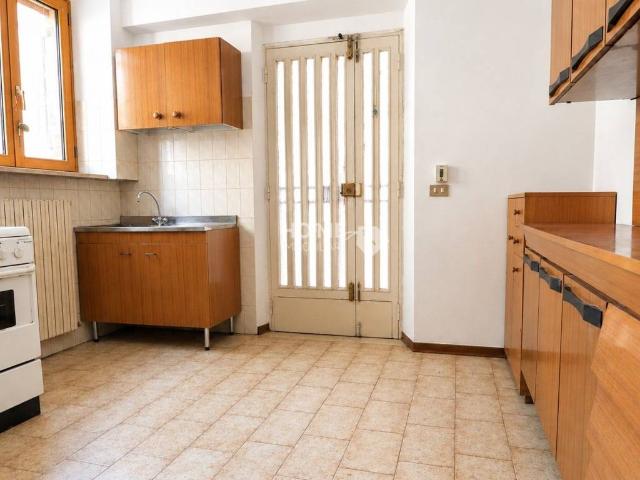 Villa Indipendente in vendita a Marche, Macerata
