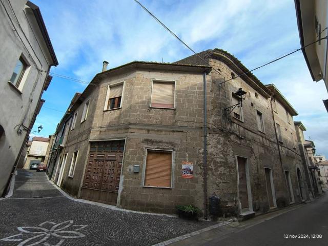 Villa Indipendente in vendita a Moiano, Campania