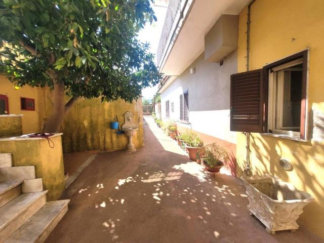 Villa Indipendente in vendita a Moiano, Campania