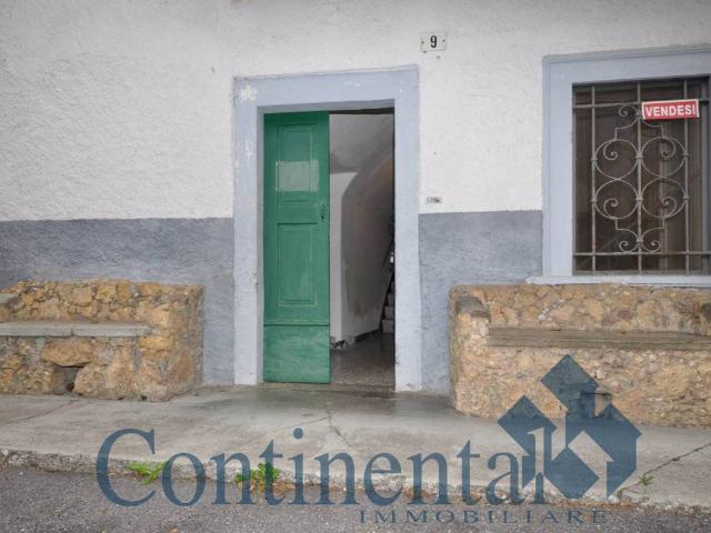Villa Indipendente in vendita a Comunità Montana della Valle Brembana, Moio De' Calvi