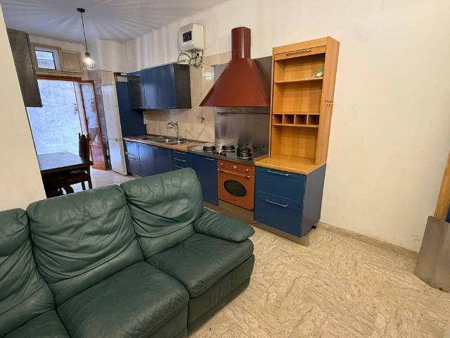 Villa Indipendente in vendita a Mola di Bari, Bari