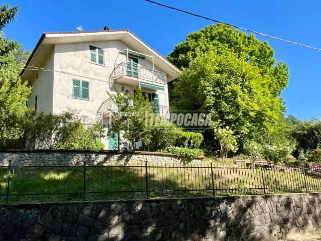 Villa Indipendente in vendita a Piemonte, Alessandria