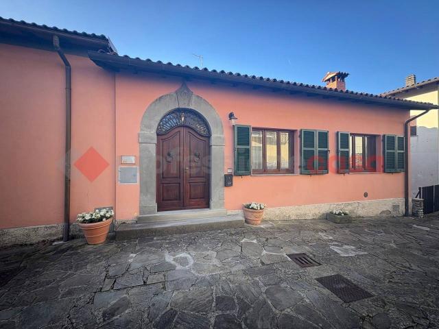 Villa Indipendente in vendita a Unione Comuni Garfagnana, Molazzana