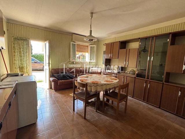 Villa Indipendente in vendita a Molinella, Reggio Emilia