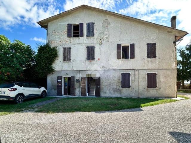 Villa Indipendente in vendita a Molinella, Reggio Emilia