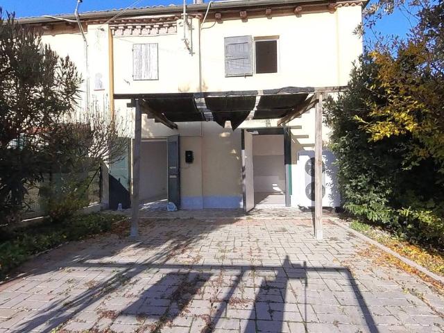 Villa Indipendente in vendita a Palazzina, Molinella