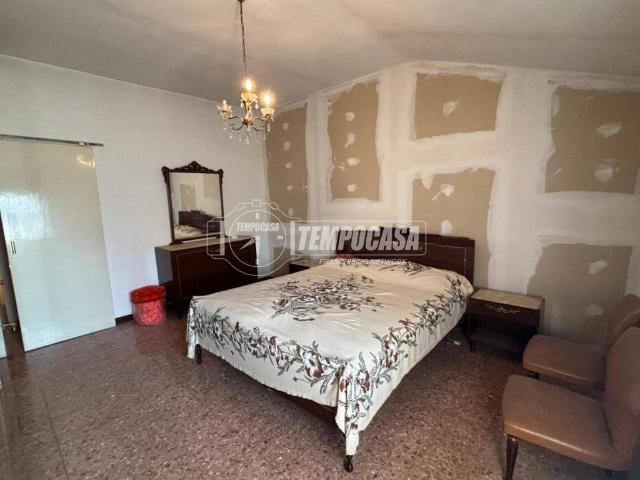 Villa Indipendente in vendita a Molinella, Reggio Emilia