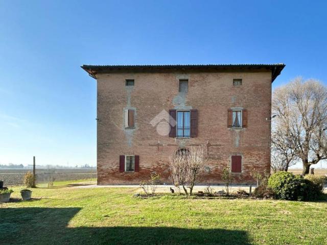 Villa Indipendente in vendita a Guarda, Molinella