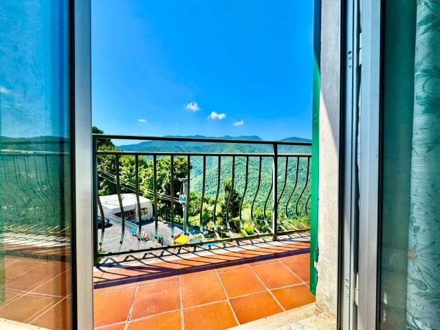 Villa Indipendente in vendita a Molini Di Triora, Liguria