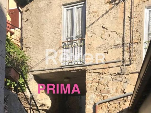 Villa Indipendente in vendita a Molini Di Triora, Liguria
