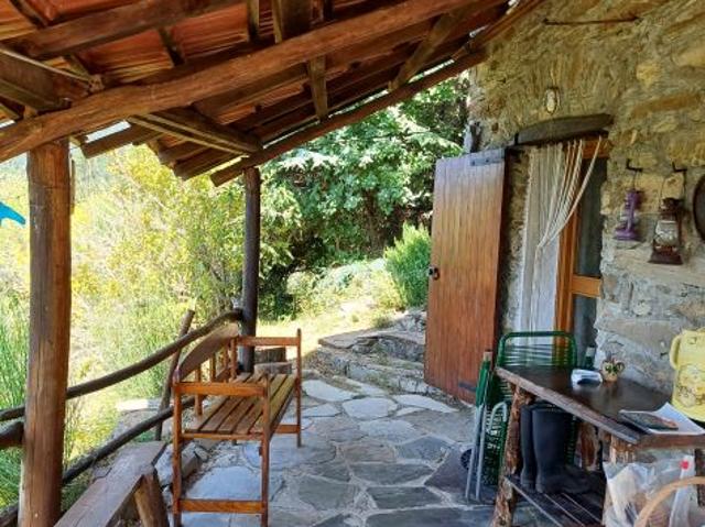 Villa Indipendente in vendita a Molini Di Triora, Liguria