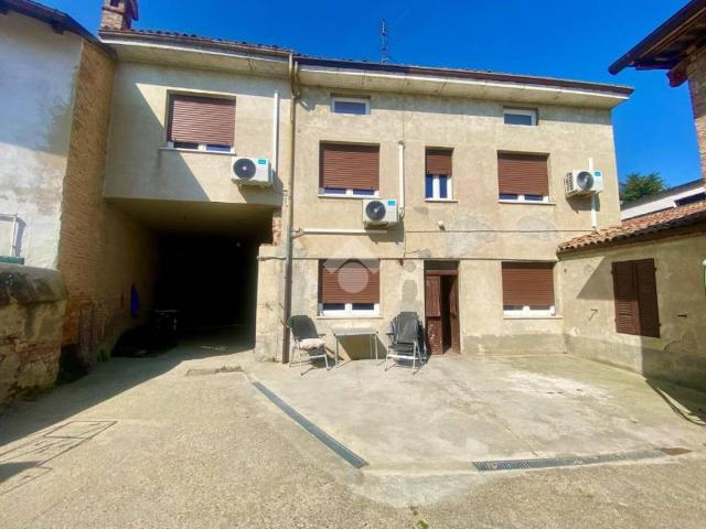 Villa Indipendente in vendita a Piemonte, Alessandria