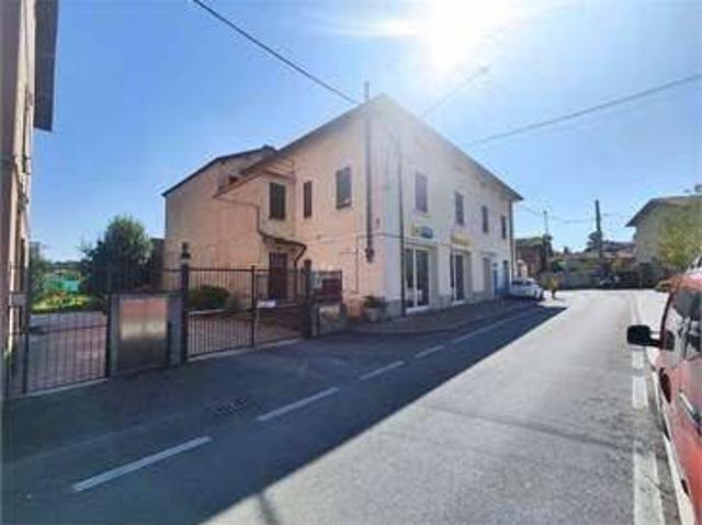 Villa Indipendente in vendita a Molteno, Lombardia