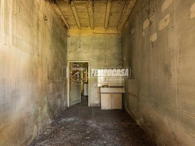Villa Indipendente in vendita a Molteno, Lecco