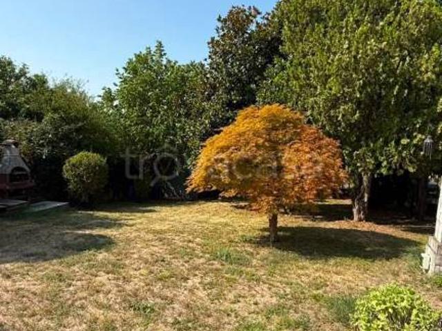 Villa Indipendente in vendita a Pozzengo, Mombello Monferrato