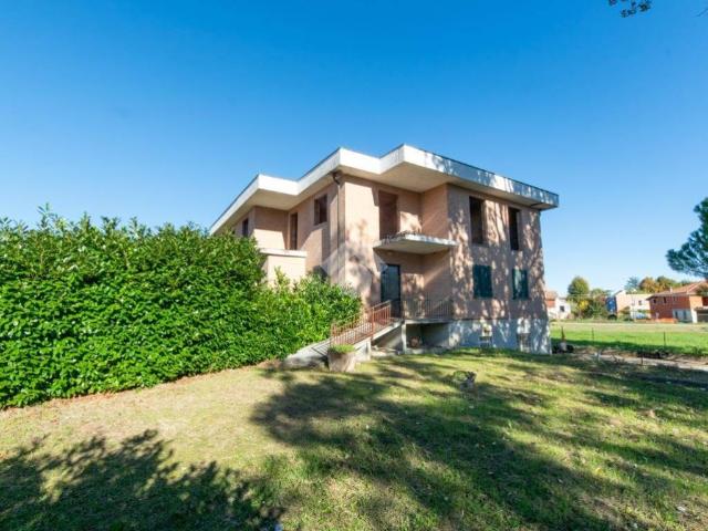 Villa Indipendente in vendita a Piemonte, Alessandria