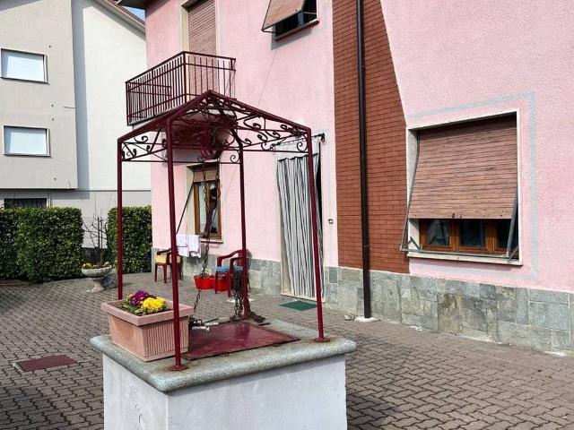 Villa Indipendente in vendita a Piemonte, Asti