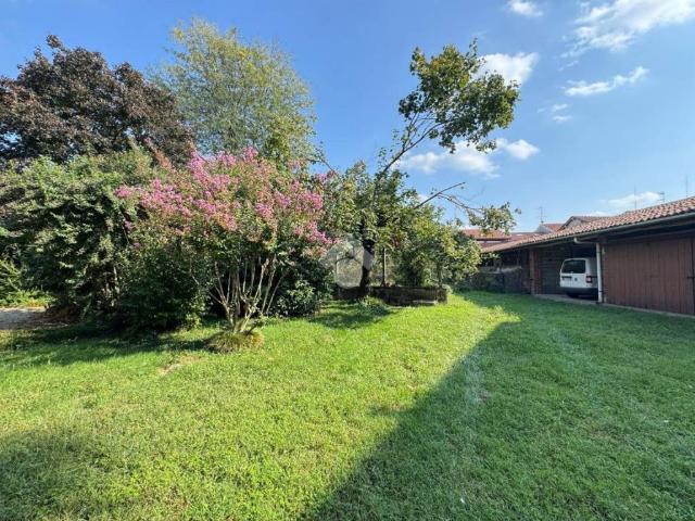 Villa Indipendente in vendita a Agnellengo, Momo