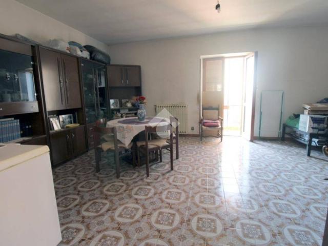 Villa Indipendente in vendita a Mompeo, Lazio