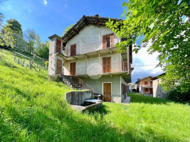 Villa Indipendente in vendita a Unione Montana di Comuni delle Valli di Lanzo, Ceronda e Casternone, Piemonte