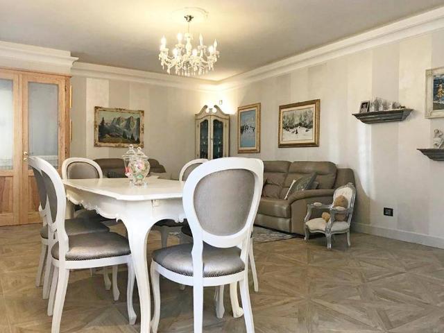 Villa Indipendente in vendita a Piemonte, Cuneo