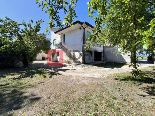 Villa Indipendente in vendita a Fornaci, Veneto