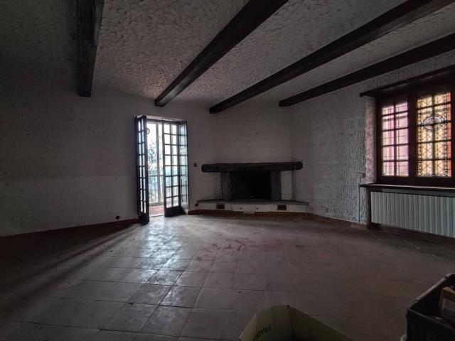 Villa Indipendente in vendita a Piemonte, Asti