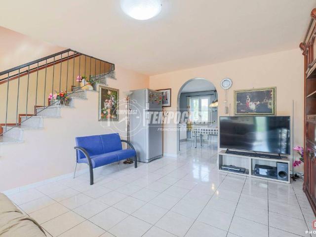 Villa Indipendente in vendita a Saludecio, Reggio Emilia