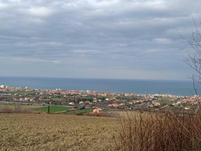 Villa Indipendente in vendita a Marche, Pesaro E Urbino
