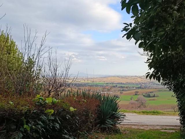 Villa Indipendente in vendita a Marche, Pesaro E Urbino
