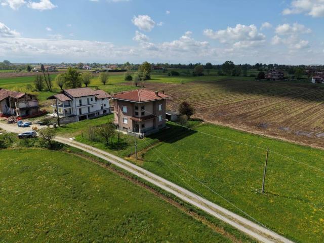 Villa Indipendente in vendita a Piemonte, Cuneo