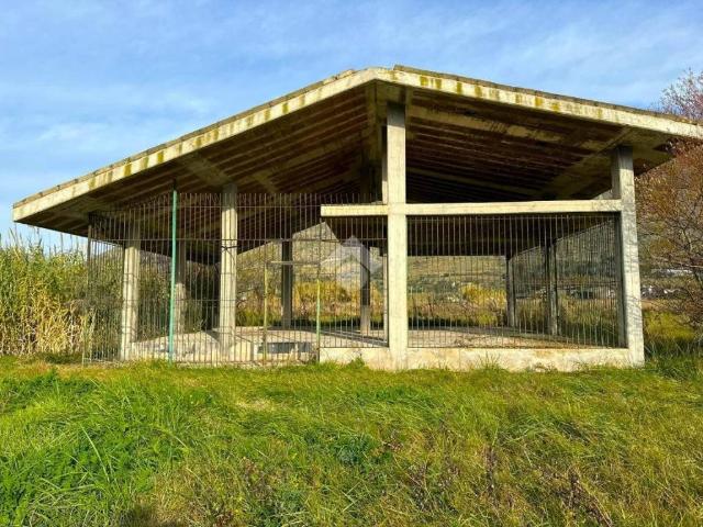 Villa Indipendente in vendita a Mondragone, Campania