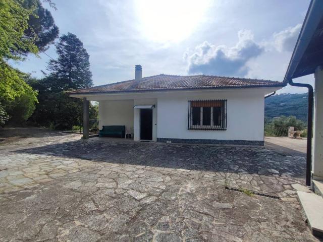 Villa Indipendente in vendita a Moneglia, Liguria