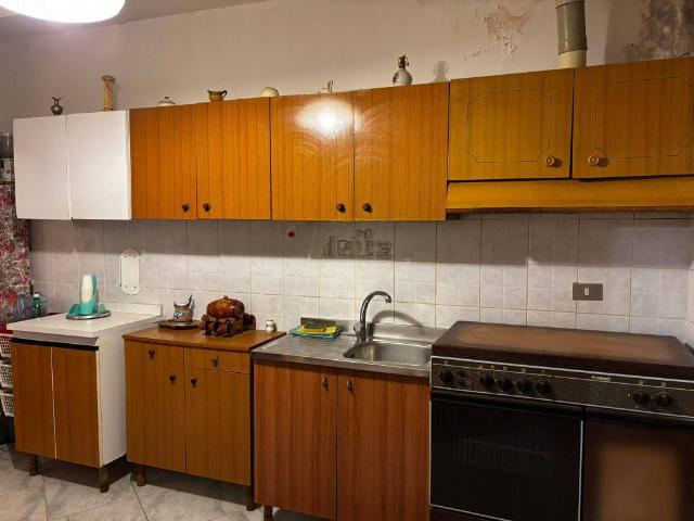Villa Indipendente in vendita a Monforte San Giorgio, Sicilia