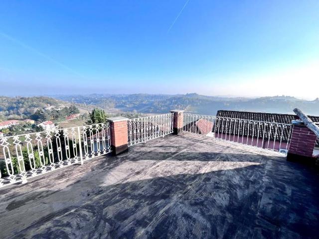 Villa Indipendente in vendita a Piemonte, Asti