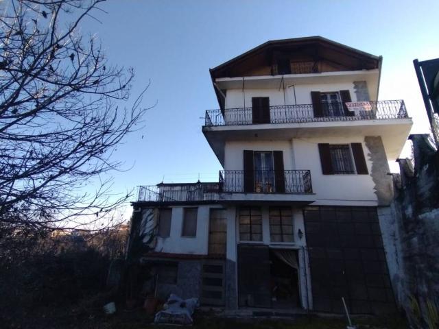 Villa Indipendente in vendita a Piemonte, Asti