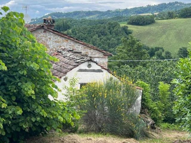 Villa Indipendente in vendita a Unione dei comuni Savena-Idice, Monghidoro