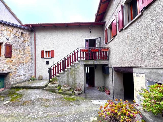 Villa Indipendente in vendita a Unione dei comuni Savena-Idice, Monghidoro
