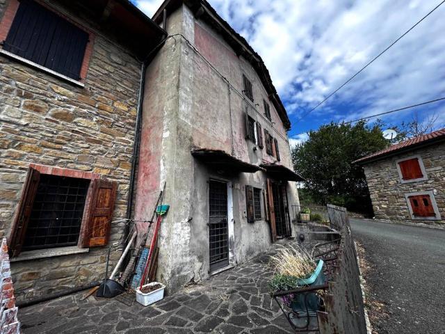 Villa Indipendente in vendita a Campeggio, Monghidoro