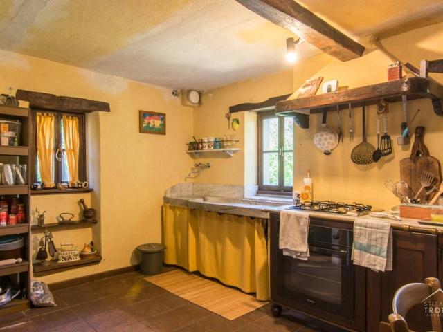 Villa Indipendente in vendita a Piemonte, Alessandria