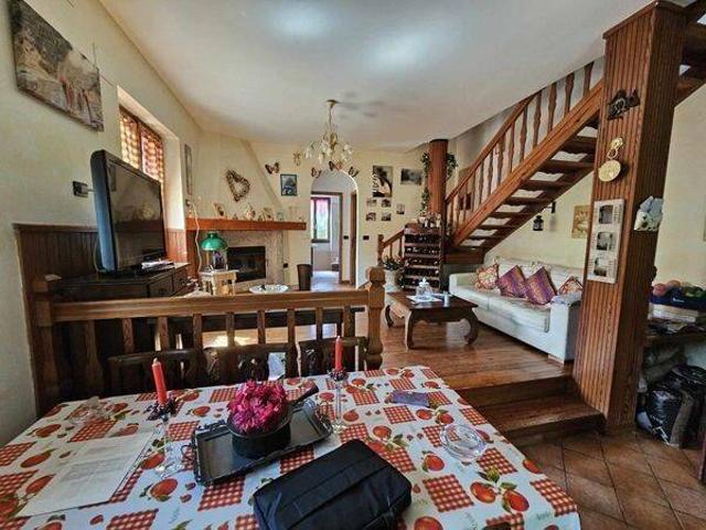 Villa Indipendente in vendita a Piemonte, Alessandria