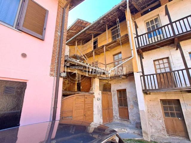 Villa Indipendente in vendita a Piemonte, Biella