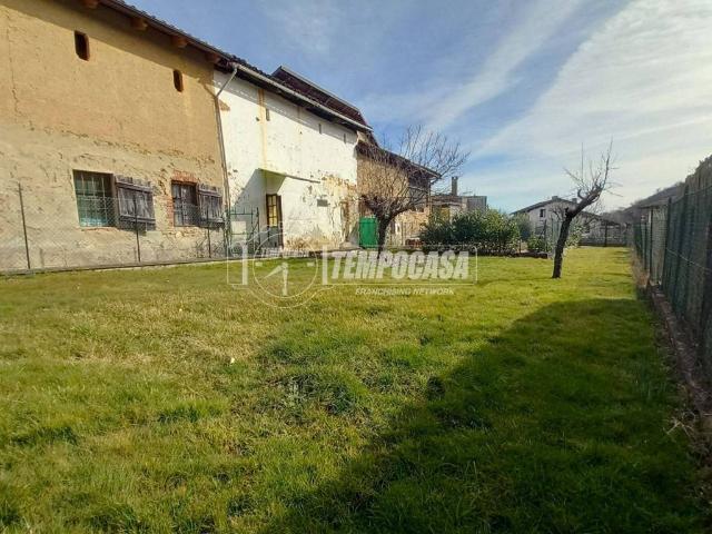 Villa Indipendente in vendita a Piemonte, Biella